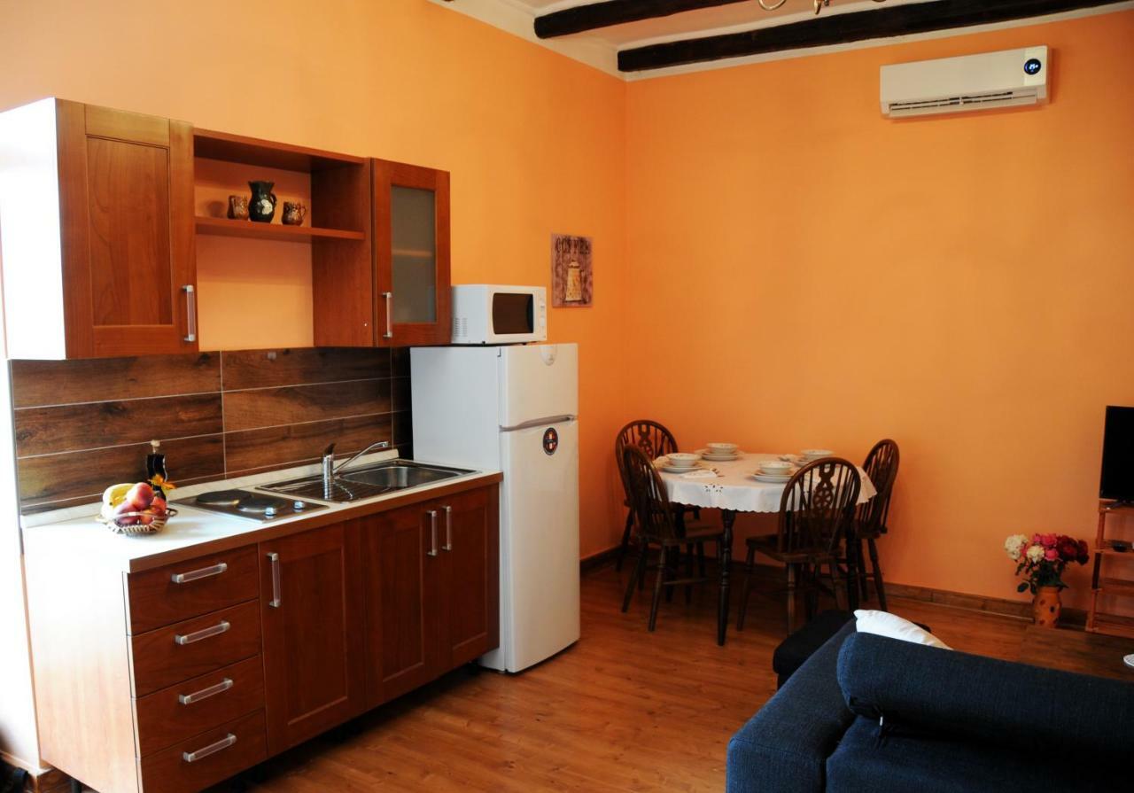 Apartments Sena Pula Exterior foto